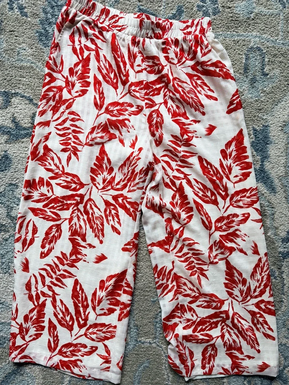 Women’s Red Leaf-Print Wide-Leg Matching Set NWOT